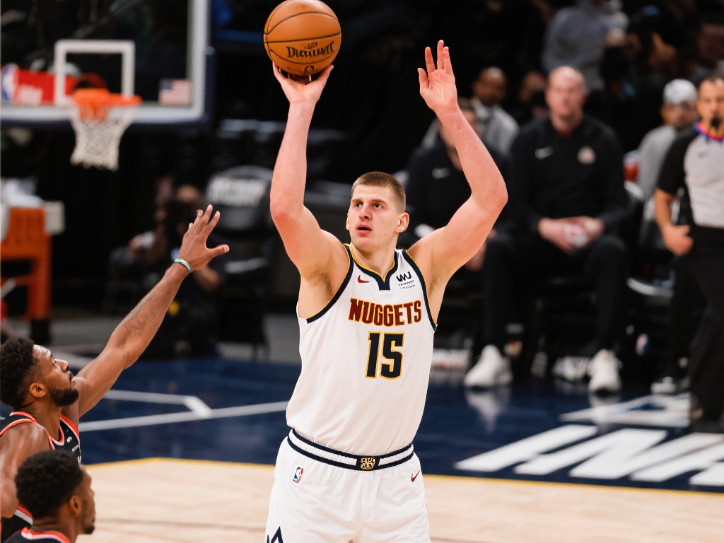 首节比赛 首节比赛