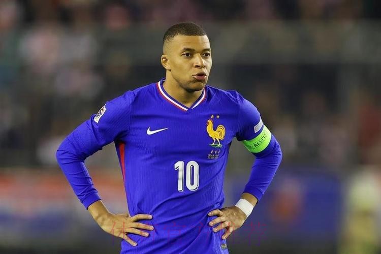 马卡-姆巴佩陷入多重困境 进球荒+无缘法国队名单